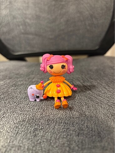 lalaloopsy mini peanut big top
