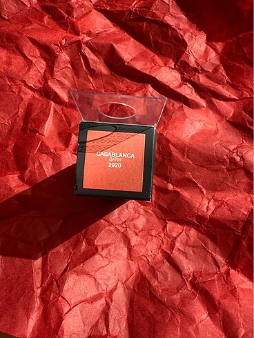 Beden Nars Lipstick