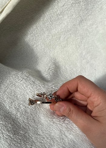 İşlemeli Zincir Detaylı yaprak taşlı Kadın küpe - Görsel 6