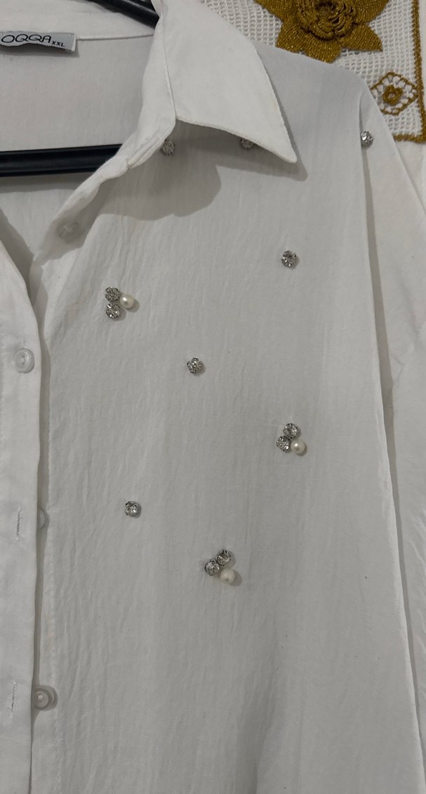 Nakışlı Beyaz Uzun Kollu Keten Gömlek - Görsel 2