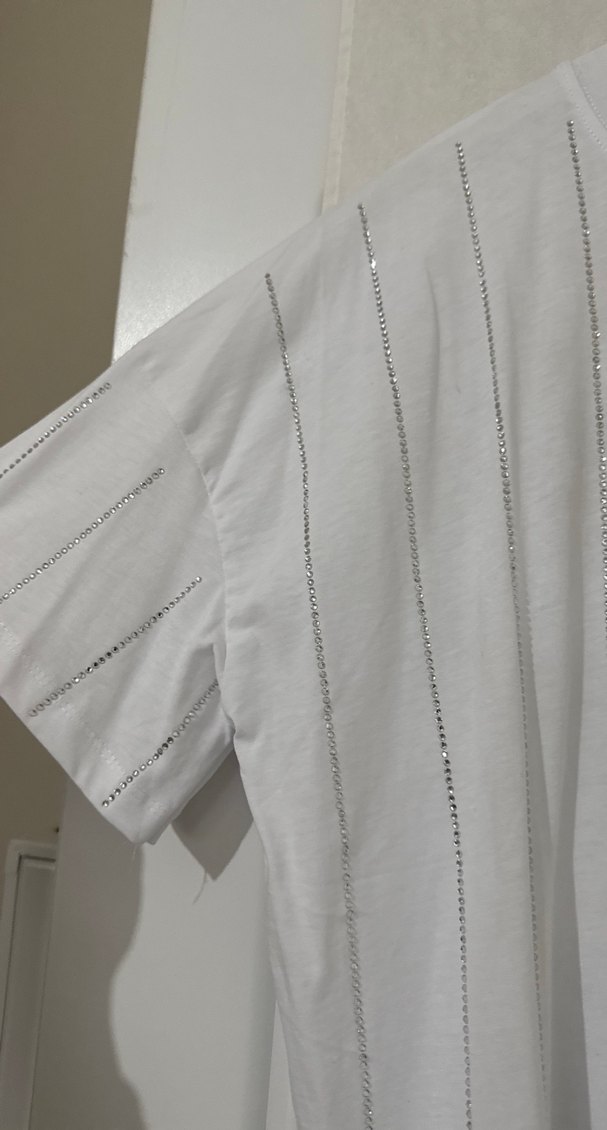 Beyaz taşlı Kadın Tişört - Görsel 4