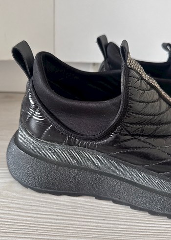 Suni deri taşlı simli spor ayakkabı - Görsel 4