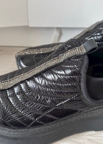 Suni deri taşlı simli spor ayakkabı - Görsel 8