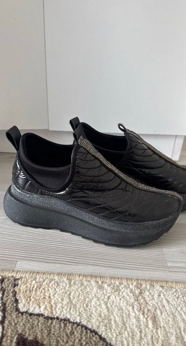 Suni deri taşlı simli spor ayakkabı - Görsel 3