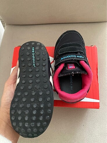 23 Beden New Balance Kız Çocuk Ayakkabı
