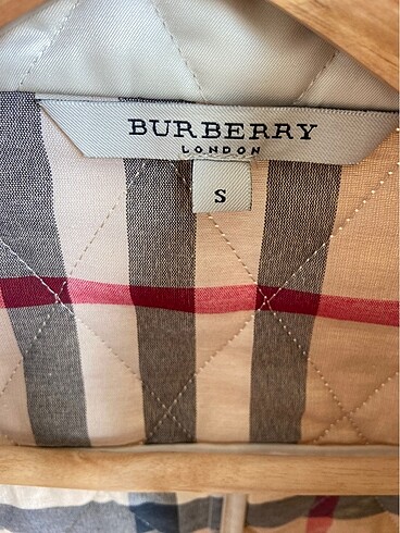 s Beden ten rengi Renk Orjinal Burberry Ceket