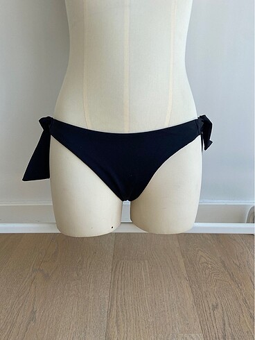 Brazilian Bikini Alti
