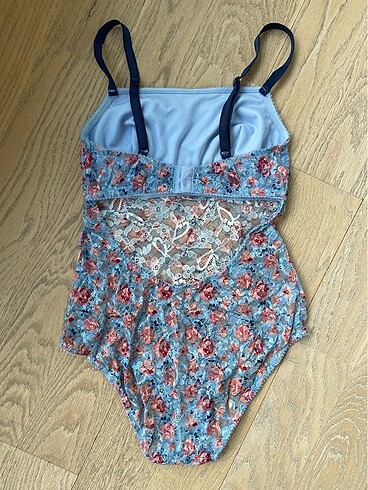 Diğer Dantelli Body Suit