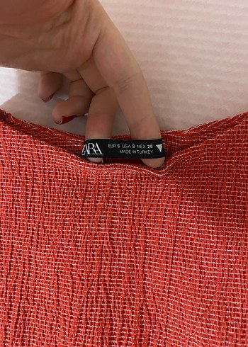 Zara beli saran ince gösteren elbise