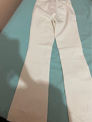Bershka Pantolon