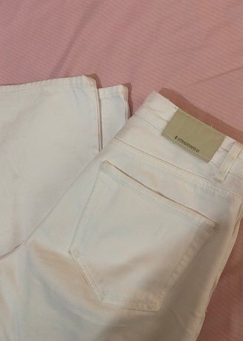 34 Beden D92 beyaz jean