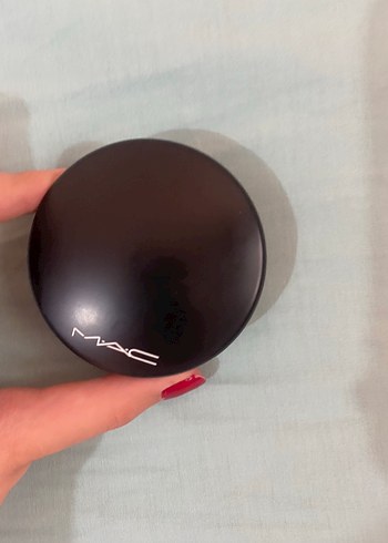 Beden Renk Mac Bej Parlak bronzer