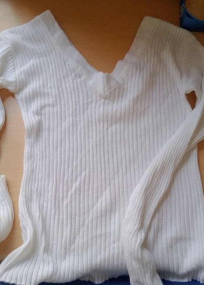 Trendyol Kadın v yaka kazak  - Görsel 4