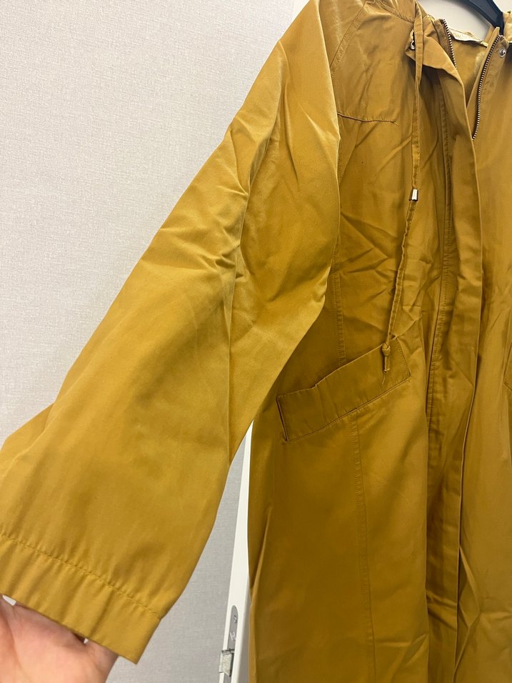 Sarı Uzun Loose Fit Kadın Yağmurluk - Görsel 4