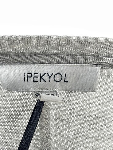 s Beden çeşitli Renk ipekyol Bluz %70 İndirimli.