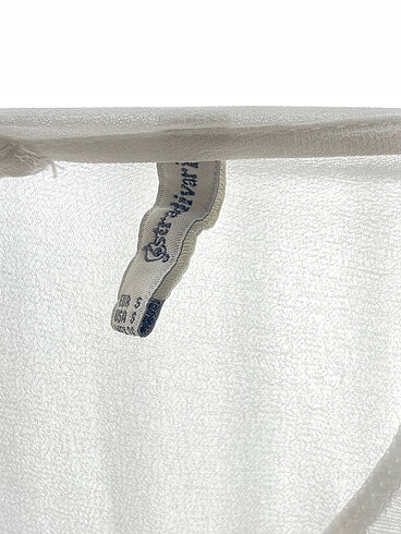 s Beden beyaz Renk Stradivarius Bluz %70 İndirimli.