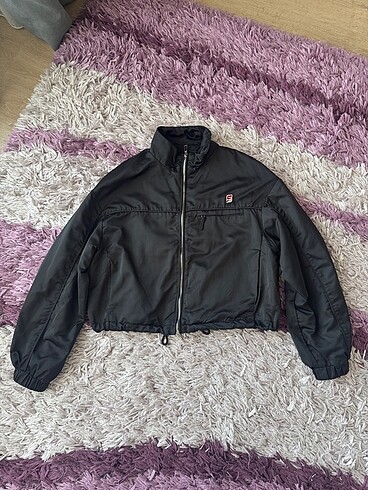bershka yağmurluk