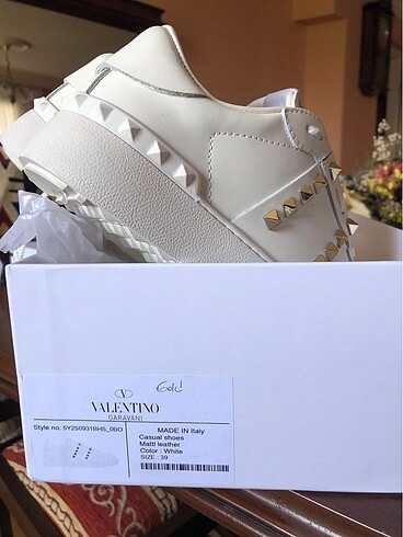 39 Beden Valentino Garavani