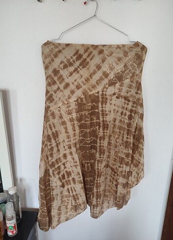 Yeni Y-london batik verev kesim etek