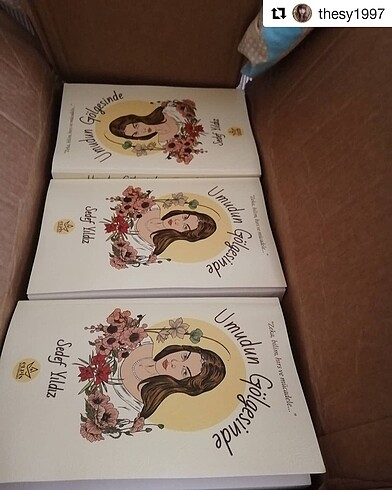  Umudun Gölgesinde Kitap