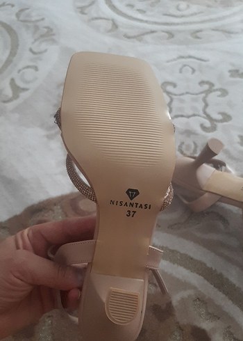 37 Beden ten rengi Renk Klasik Bej Topuklu Kadın Ayakkabı