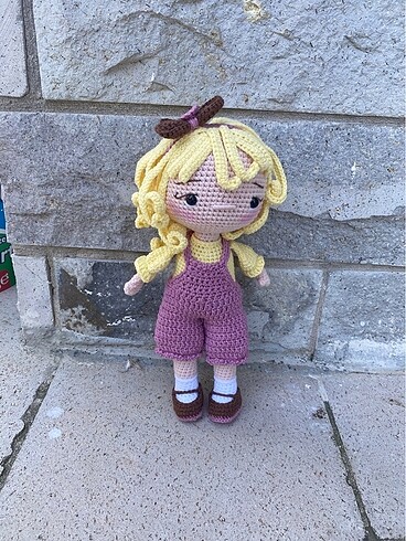Amigurumi kız bebek (HAZIR ÜRÜN)