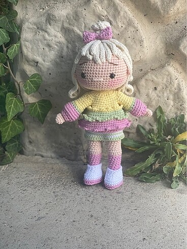 Barbie Amigurumi örgü bebek (HAZIR ÜRÜN)