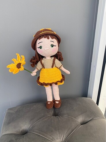 Beden Renk Amigurumi kız bebek ( HAZIR ÜRÜN )
