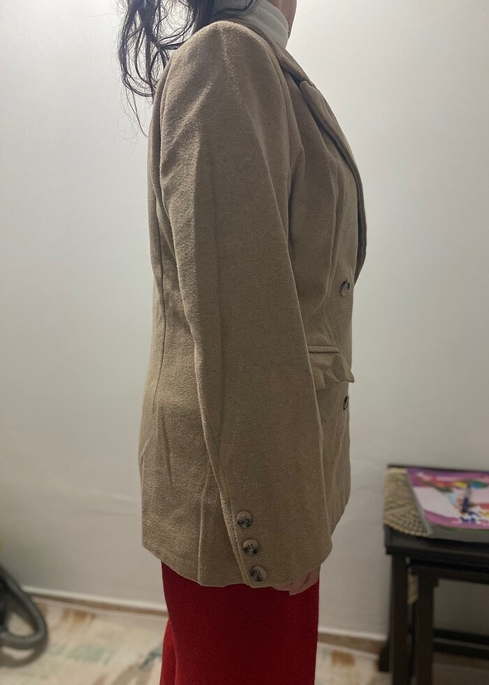 Taş rengi kaban. - Görsel 2