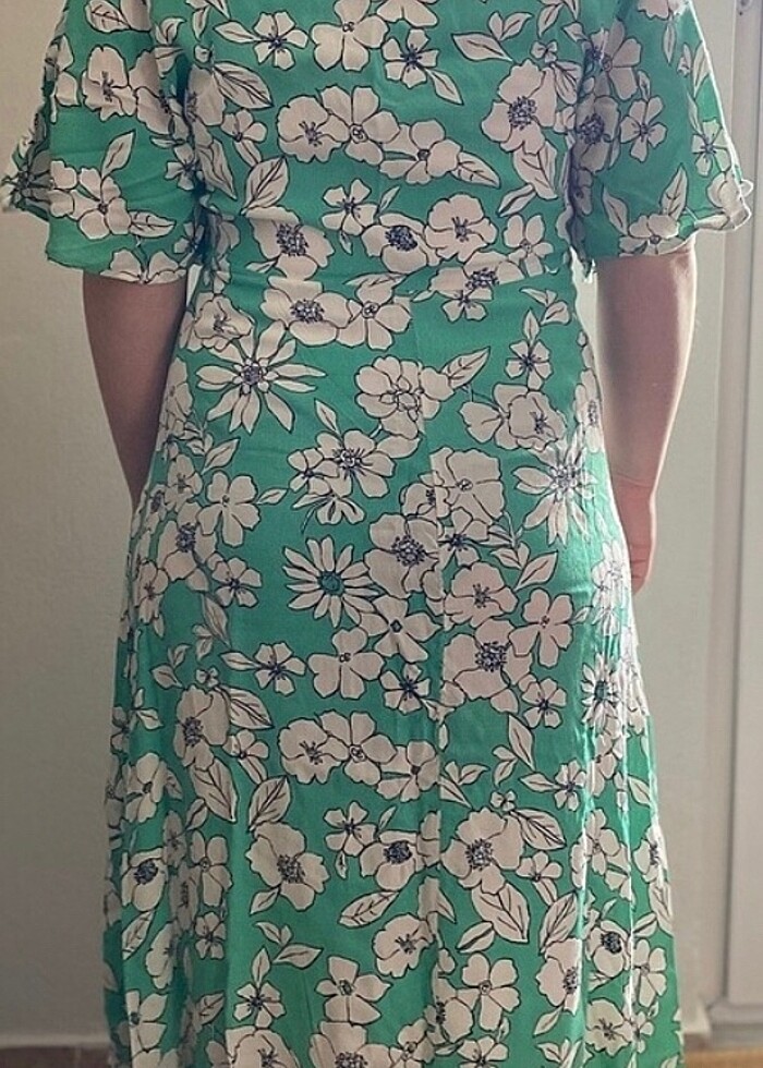 Kruvaze yaka elbise - Görsel 5