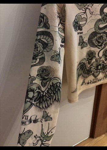 Yılan desenli üst - Görsel 4