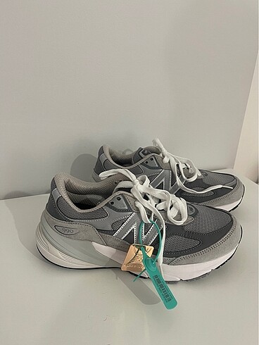 New Balance 990 Kadın Ayakkabı