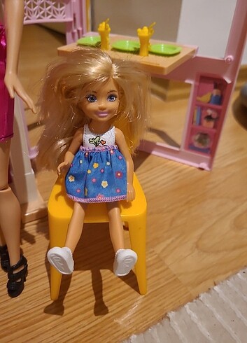  Beden barbie ve kızı