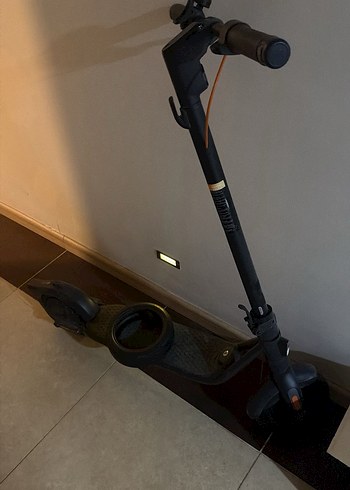 Segway Ninebot F2 PRO Elektrikli Scooter Siyah - Görsel 2