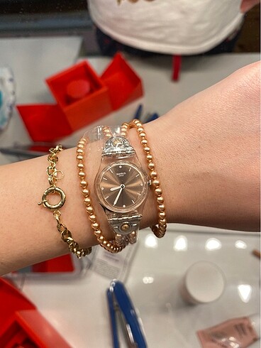 swatch saat