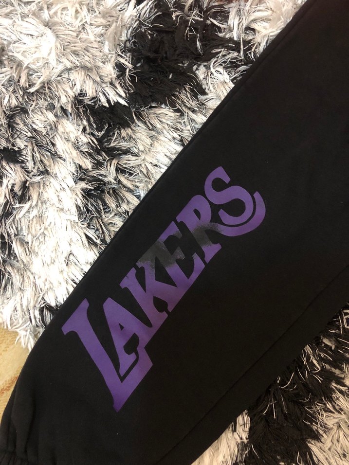 Lakers Mor Siyah Rahat Kesim Eşofman - Görsel 3