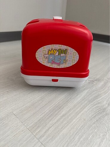 Çantalı ve kemikli köpekçik - Görsel 5