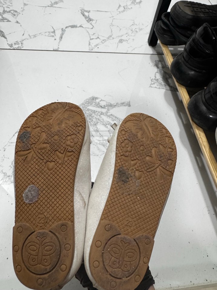 Lcw Beyaz Fiyonk Detaylı Babet - Görsel 4