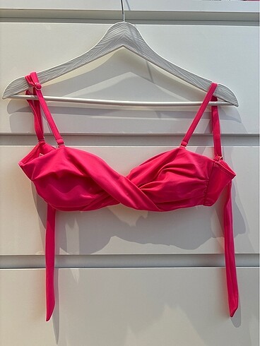 Pembe Bikini Üstü- Hiç Giyilmemis