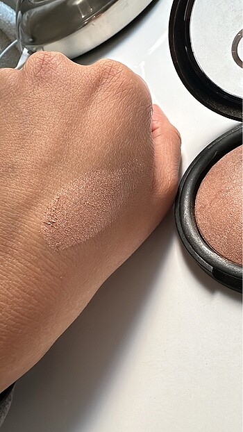 Beden Golden Rose Terracotta Powder