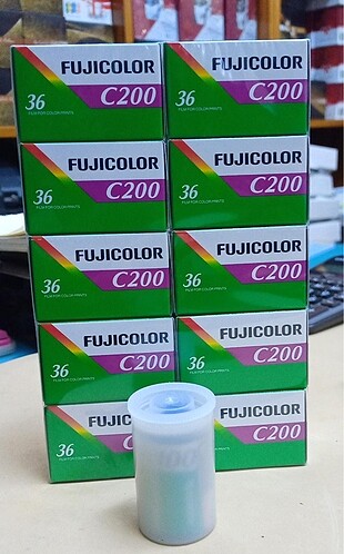 Fujifilm fuijicolor c200 renkli 35mm negatif film