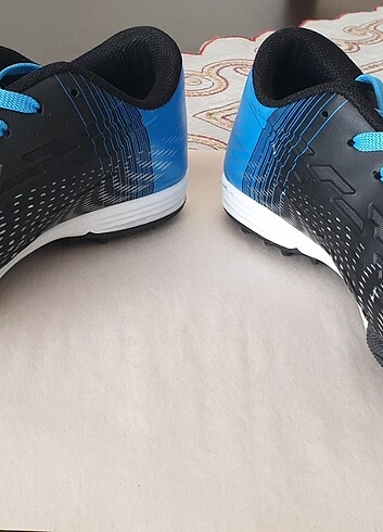 Slazenger halı saha ayakkabısı 37 numara