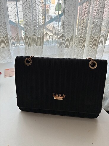 Zara kol çantası