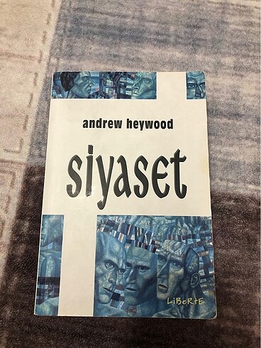 Siyaset Andrew Heywood