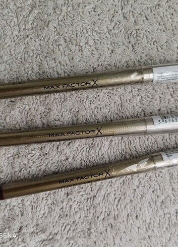 Maybelline Max factor dudak kalemi