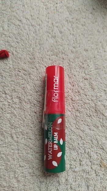 Flormar dudak balm nemlendirici 