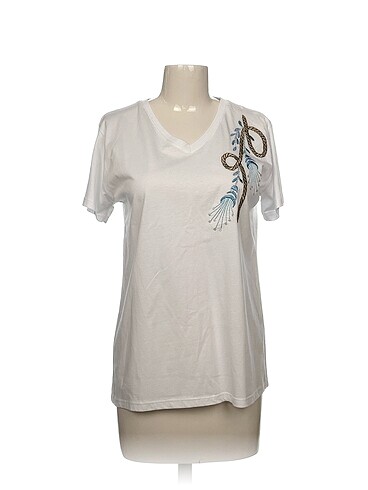 Diğer T-shirt %70 İndirimli.