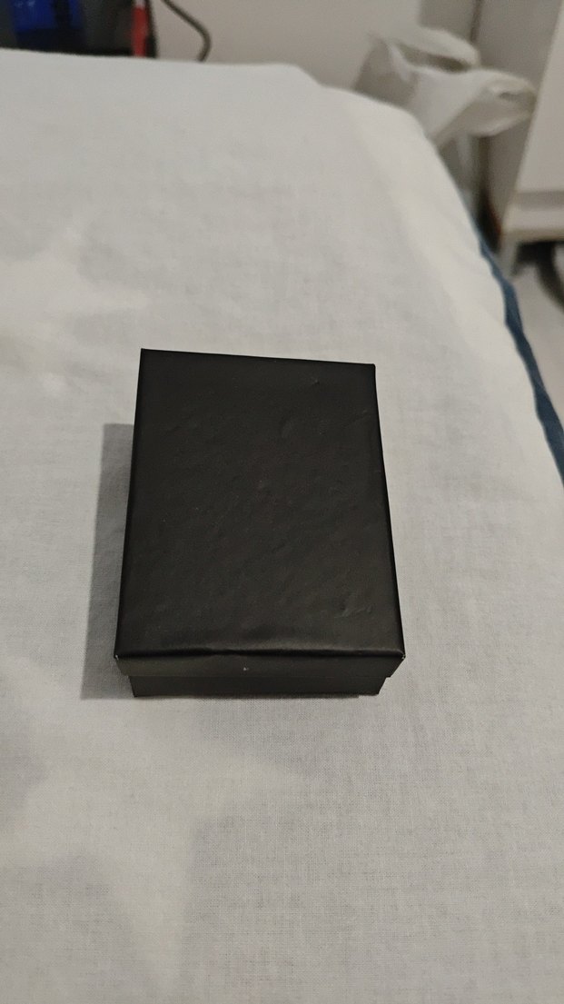 Parlak Siyah yüzük kutusu - Görsel 2