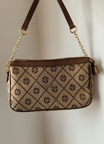 Fossil kahve monogram çanta