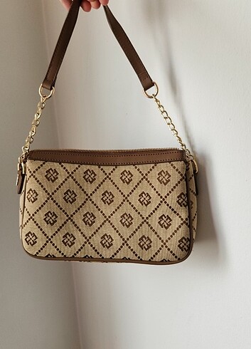 Beden Fossil kahve monogram çanta